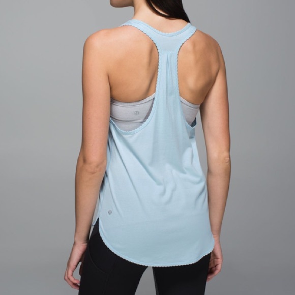 lululemon athletica Tops - Lululemon 105 F singlet